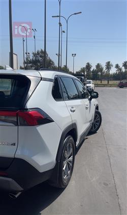 تويوتا راف 4